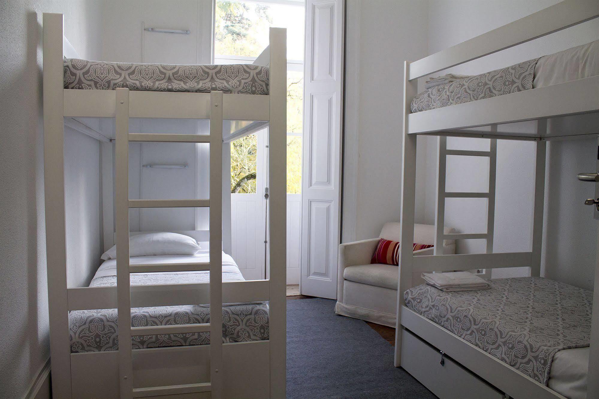 Ww Hostel & Suites 科英布拉 外观 照片